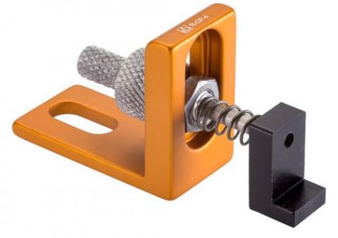 Renishaw Fixtures M4 Pusher Clamp, R-CP-4