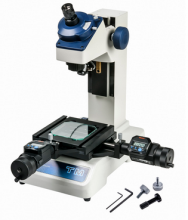 Mitutoyo Toolmaker's Microscope 176-820A